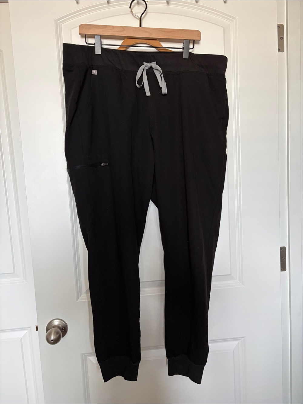FIGS High Waisted Zamora Joggers Black XXL